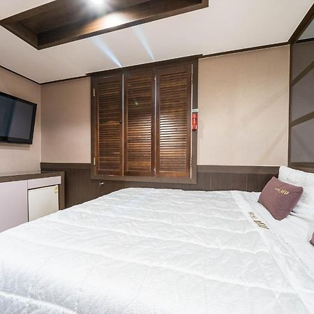 Mu Hotel Sasang Eksteriør billede